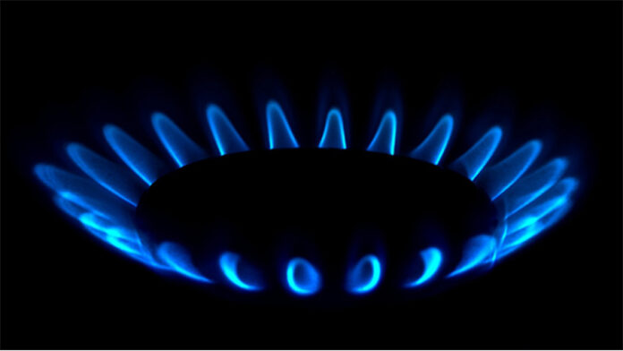 Природният газ поскъпва с 6% през септември
