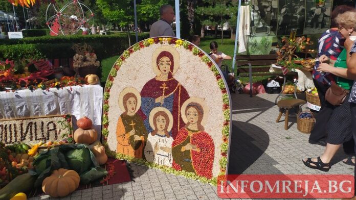 Картини от плодове и зеленчуци превзеха Кюстендил