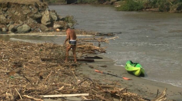 Новите проби на водата в района на Царево - мътност и микробиологично замърсяване
