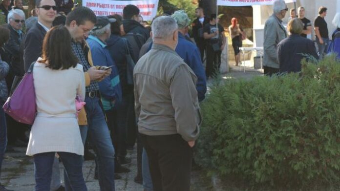 Нов протест: Искат доживотен затвор за задържания за двойното убийство в Лозен