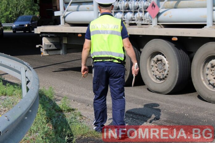 Водач шофира на кокаин, негов колега след употреба на алкохол
