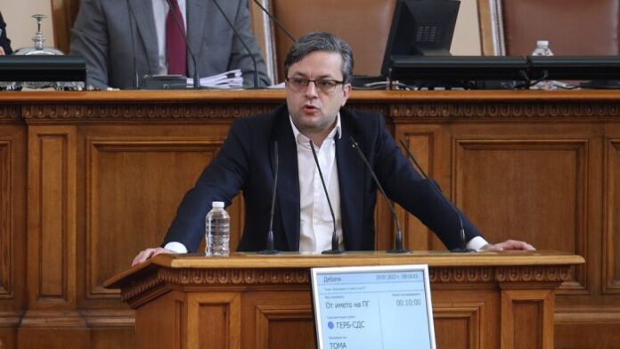 Тома Биков оглави Комисията по култура и медии в НС