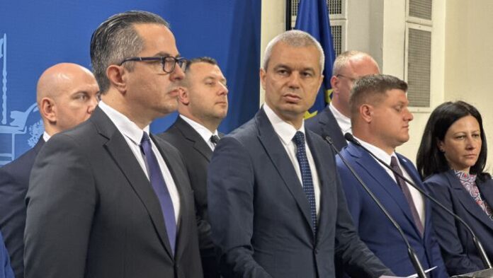 "Възраждане": Опитите на Василев да рекетира "Газпром" ще влошат отношенията ни с европейски страни