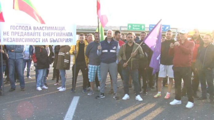 Денков очаква енергетиците на среща в Министерския съвет