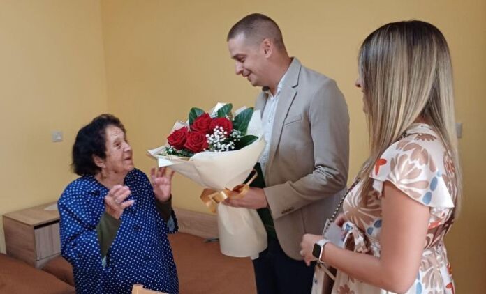 Най-възрастната жителка на Гоце Делчев отпразнува 100-годишен юбилей