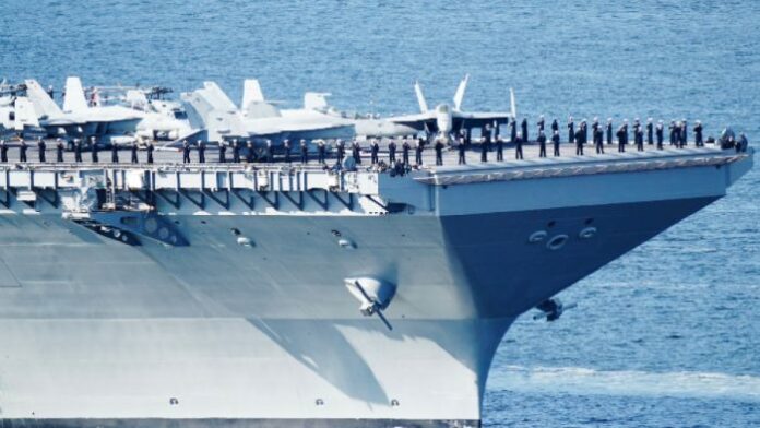Армията на САЩ премества ударна група на флота и военни самолети в близост до Израел