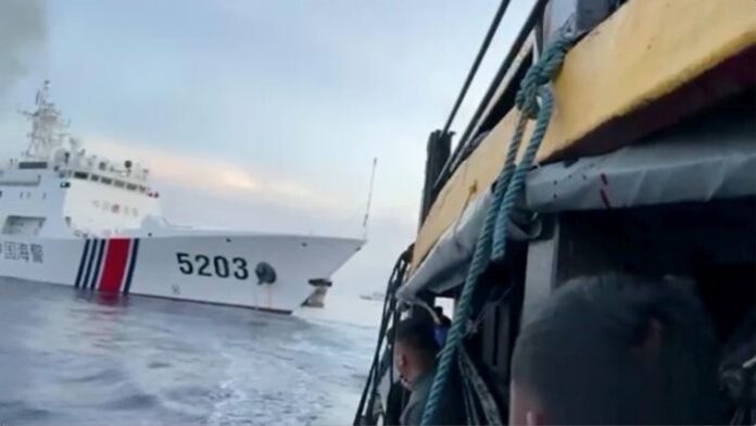 Филипините обявяват Китай за агресор, който разпалва напрежението в Южнокитайско море