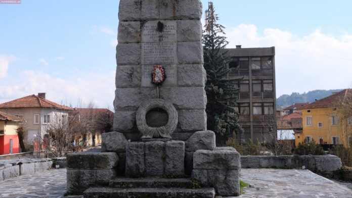 Белица отбелязва 111 години от освобождението си
