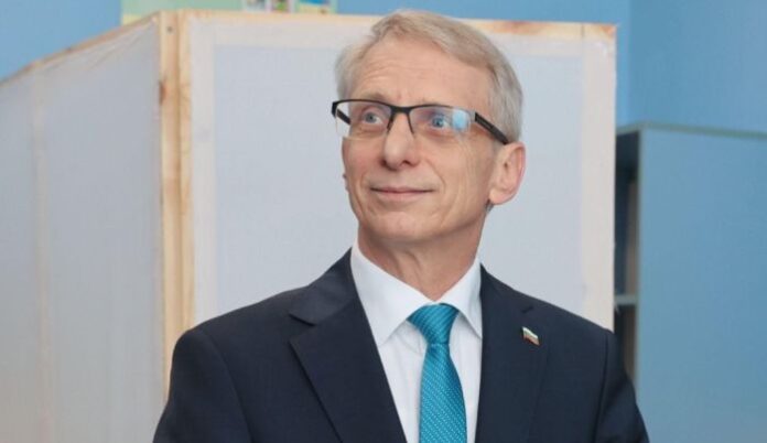 Премиерът акад. Денков: Гласувайте, животът ви зависи от вас