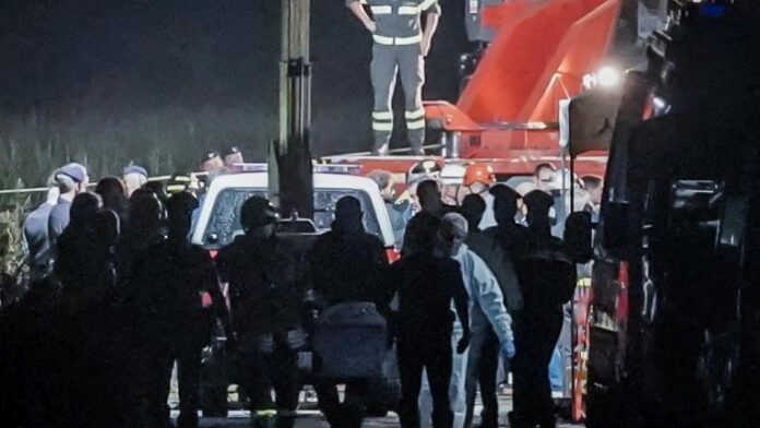 Прилошаване на шофьора е една от версиите за падането на автобус от естакада в Местре край Венеция