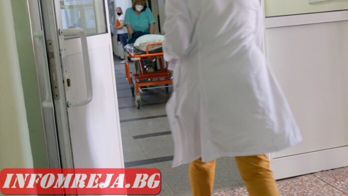 Моторист е в тежко състояние, паднал от возилото