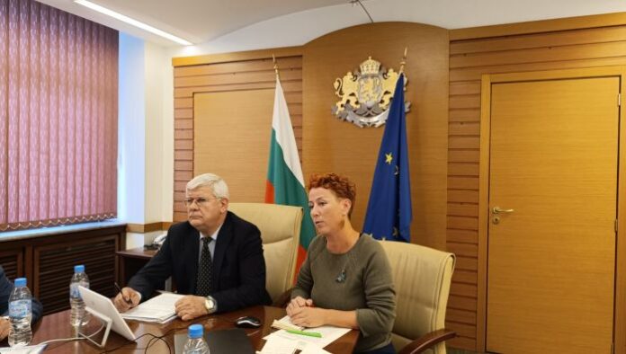 МЗХ иска падане на тавана за помощта на земеделците заради войната в Украйна