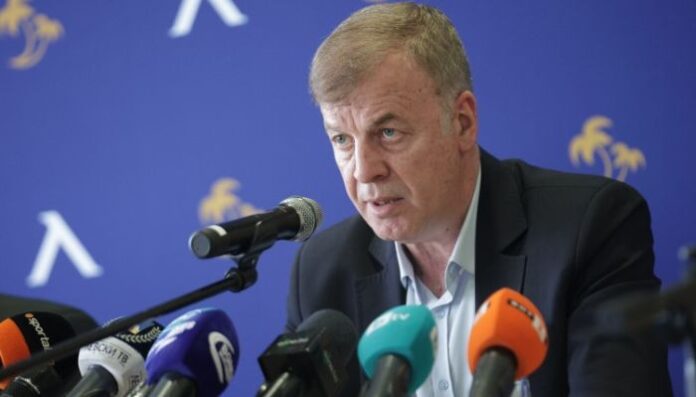 Сираков бил заличен от "Левски на левскарите"