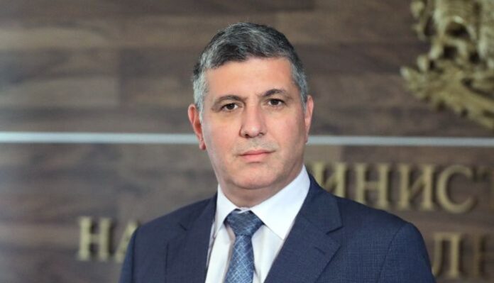 Министър Цеков: Имаме 1 млрд. лв. за строеж на 5 магистрали през 2024 г.