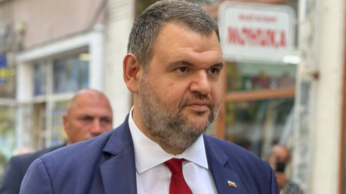 Пеевски е новият председател на ДПС