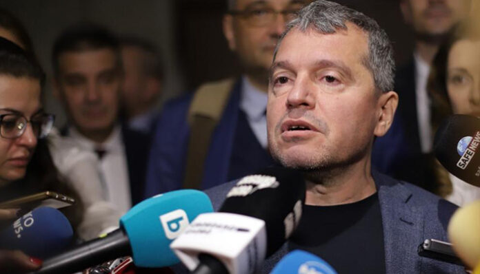 Викат Тошко Йорданов на разпит в прокуратурата