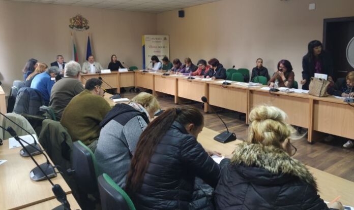 „Нови идеи - нови възможности“ събра читалищата в Кюстендилско