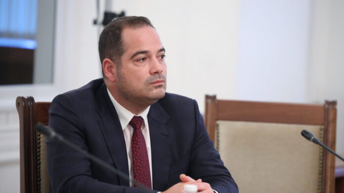 Стоянов: Не бива да допускаме МВР да е боксова круша и дъвка на политиците