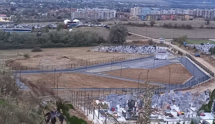 Община Благоевград финализира дейностите по разширяване на Новия гробищен парк
