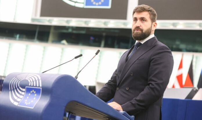 ЕП разглежда идеята на Андрей Новаков за 1 минута стандарт за обработка на камионите по границите