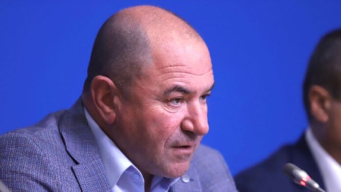 Скандал на комисията по земеделие, изгониха Бойко Синапов