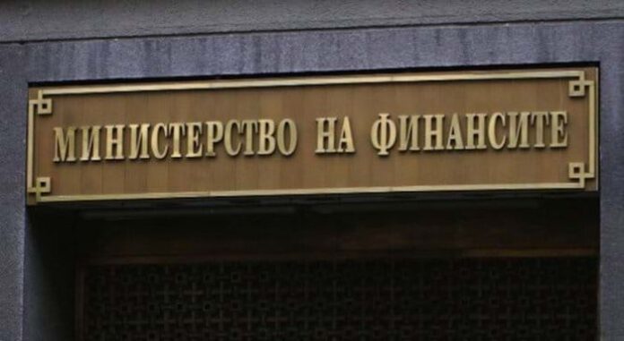 МФ опроверга Нинова: Изпратили сме писма до всички общини