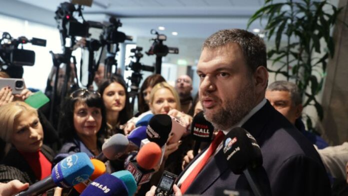 Пеевски определи сглобката като стабилна и каза: Да сме ясни - министри не искаме