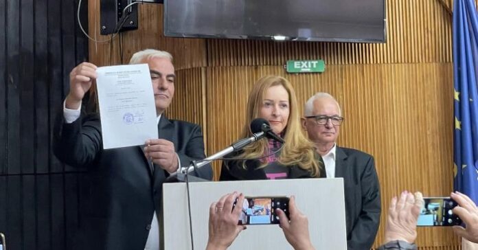 Новият кмет на Дупница Първан Дангов положи клетва