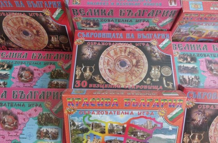 Четири училища получават образователни игри от конкурса „В страната на Справедливостта“