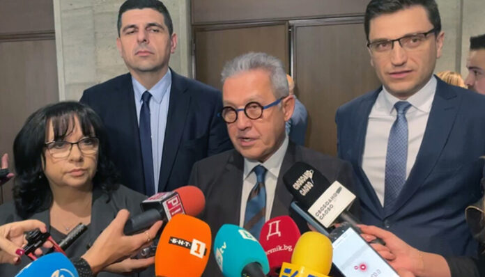 ДПС, ГЕРБ и ПП изготвят общ законопроект за прекратяване на дерогацията