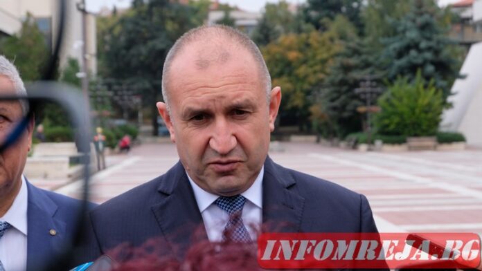 Радев: ПП-ДБ и ГЕРБ изнасилват заедно Конституцията и трябва да бъдат държани далеч от властта
