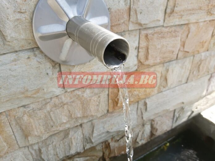 Заради заплатите на работниците увеличават цената на водата от януари