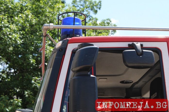 Горя покрив на хотел в Банско