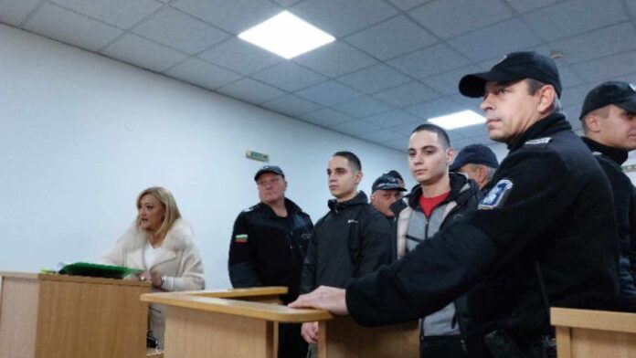 Отложиха делото срещу близнаците от Цалапица до връщането на Бизюрев