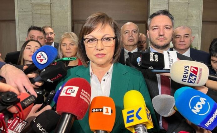 Нинова: Задкулисието и паралелната държава се окопаха още по-дълбоко през Конституцията