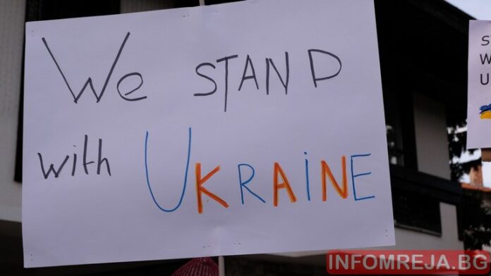До април помагаме на украинските бежанци у нас
