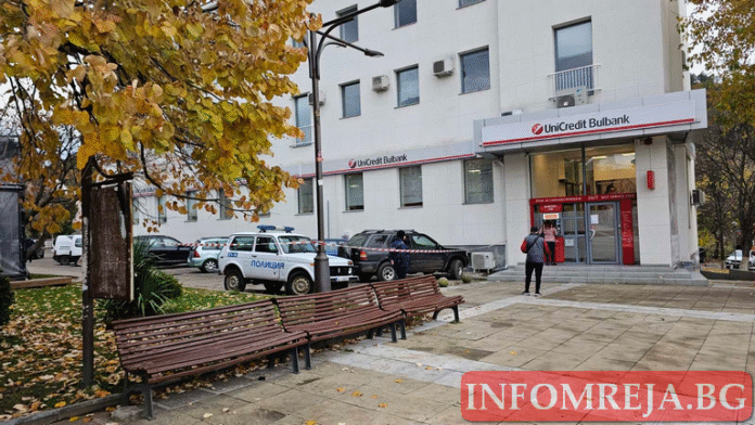 Въоръжени мъже нападнаха двама охранители в центъра на Благоевград