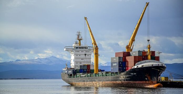 Плениха български кораб в Арабско море