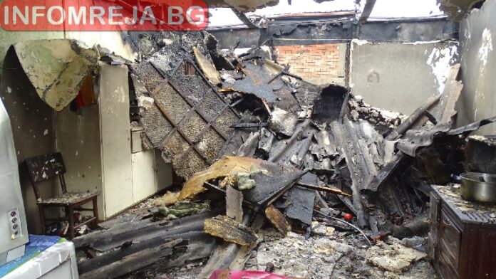 Мъж загина след пожар в дома си