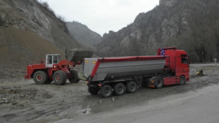 Пазарджишки села се готвят за протест заради кариера за инертни материали