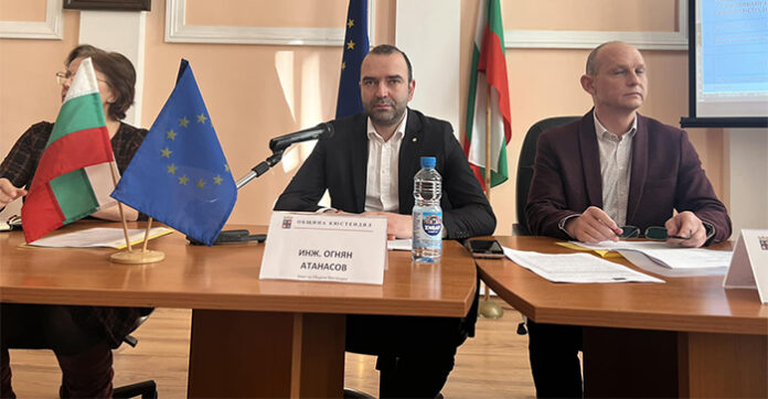 МРРБ отпусна 26,7 млн. за саниране в Кюстендил, Огнян Атанасов: Доволни сме