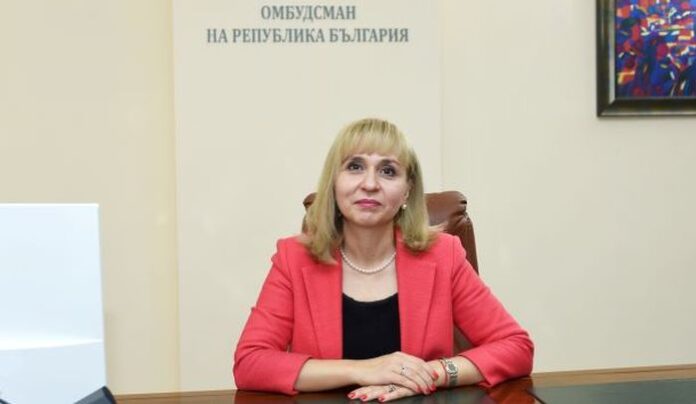 Омбудсманът против нова индексация на цените на мобилните услуги