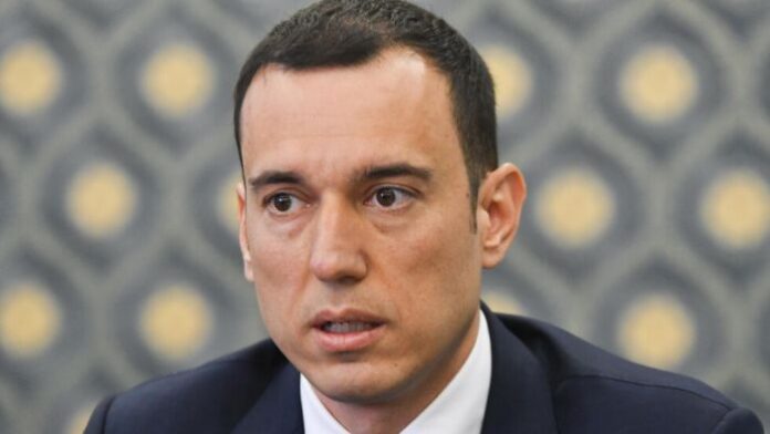 Терзиев предлага 15% увеличение на заплатите в градския транспорт в София