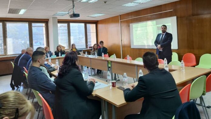 В Правно-историческия факултет на ЮЗУ се проведе кръгла маса