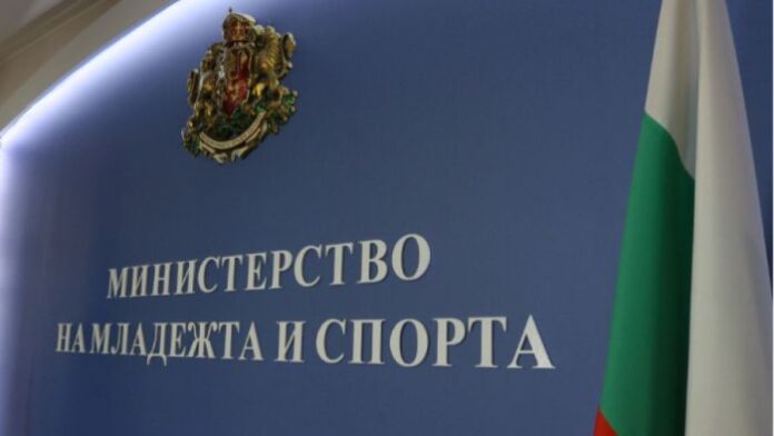 Проверка: Няма сериозно пострадали при влизането с брадва в софийско училище