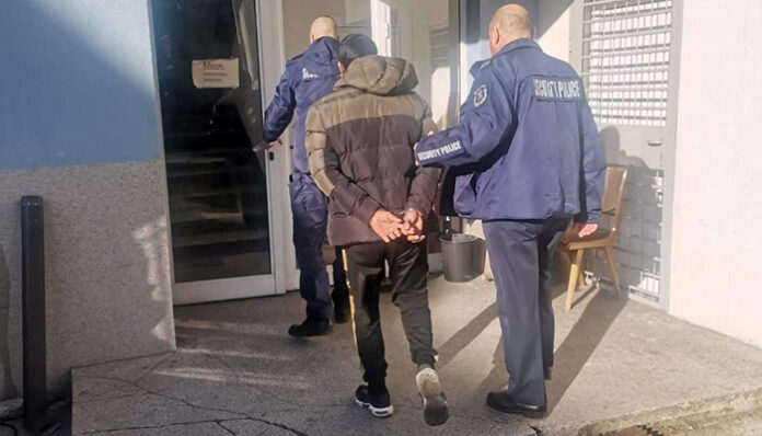 Акция в Благоевградска област: Проверяват всичко и всички, 4-ма са задържани