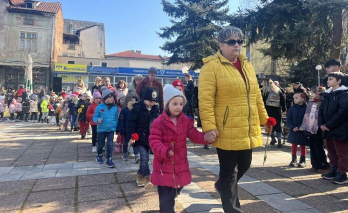 Кюстендил почете паметта на Апостола на свободата