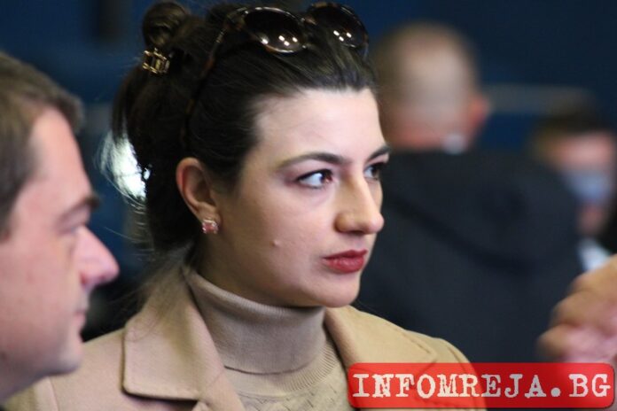 Бориславова, ПП: Външно министерство не е запазена губерния за ГЕРБ