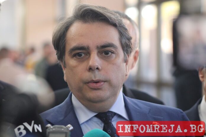 Асен Василев: Очаквам да има ротация и преговори за независими регулатори