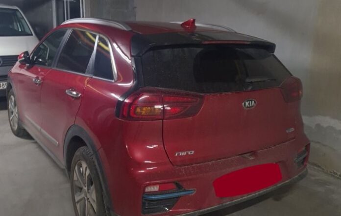 Столични полицаи задържаха мъж за кражба на автомобил
